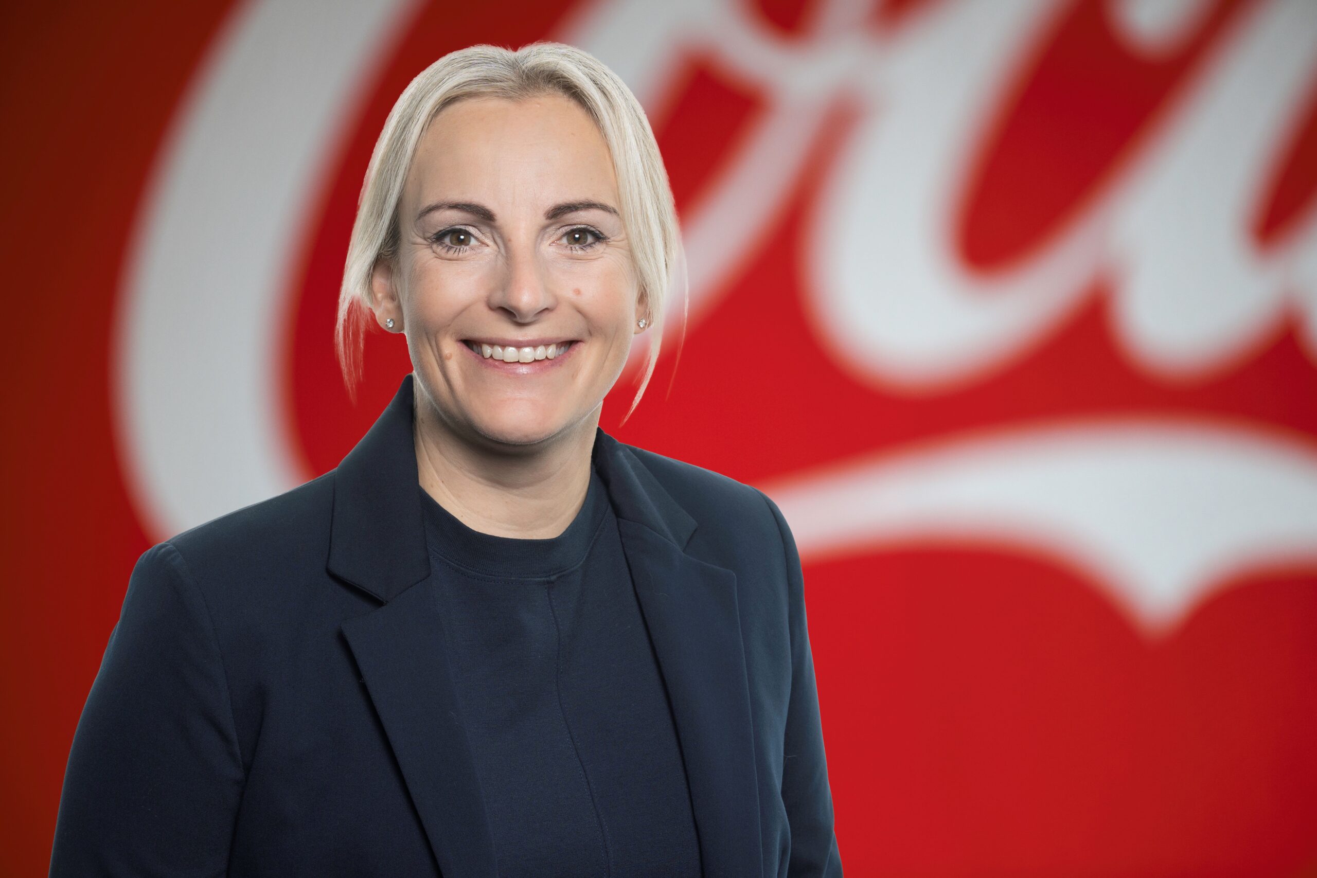 Cedric El-Idrissi und Anita Kälin neu in der Geschäftsleitung von Coca-Cola HBC Schweiz